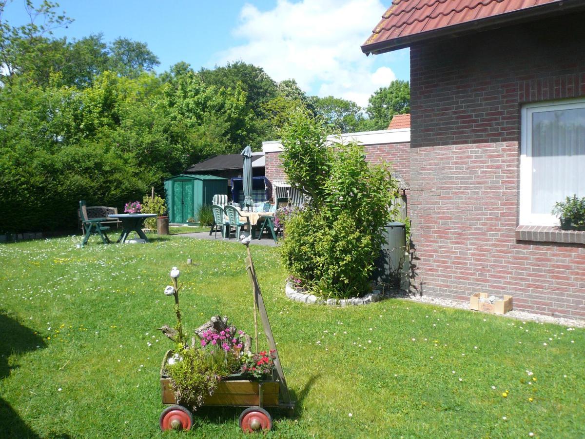 Ferienwohnungen Im Haus Herrmann Neuharlingersiel Zewnętrze zdjęcie